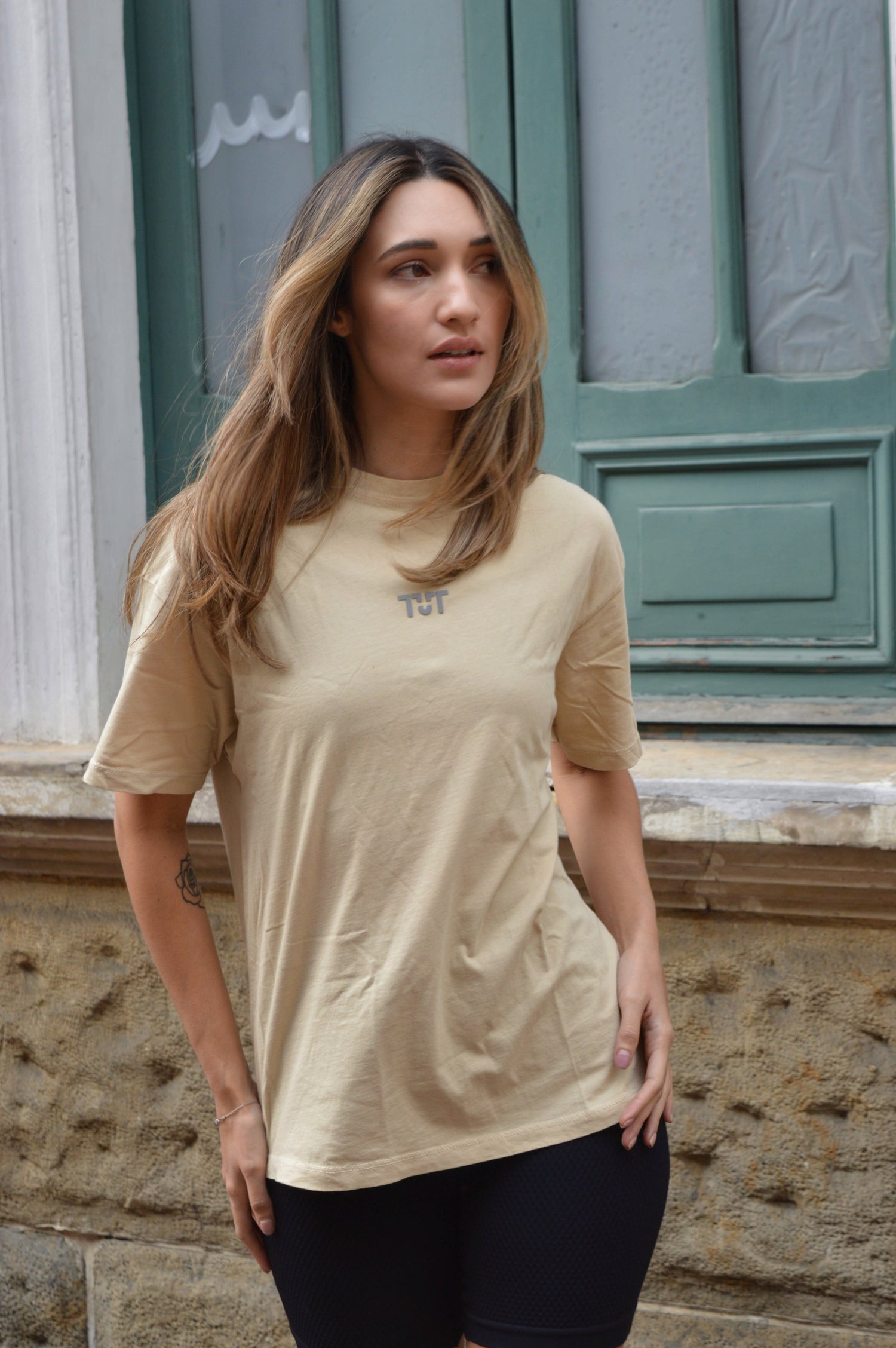Oversized T-shirt Nude