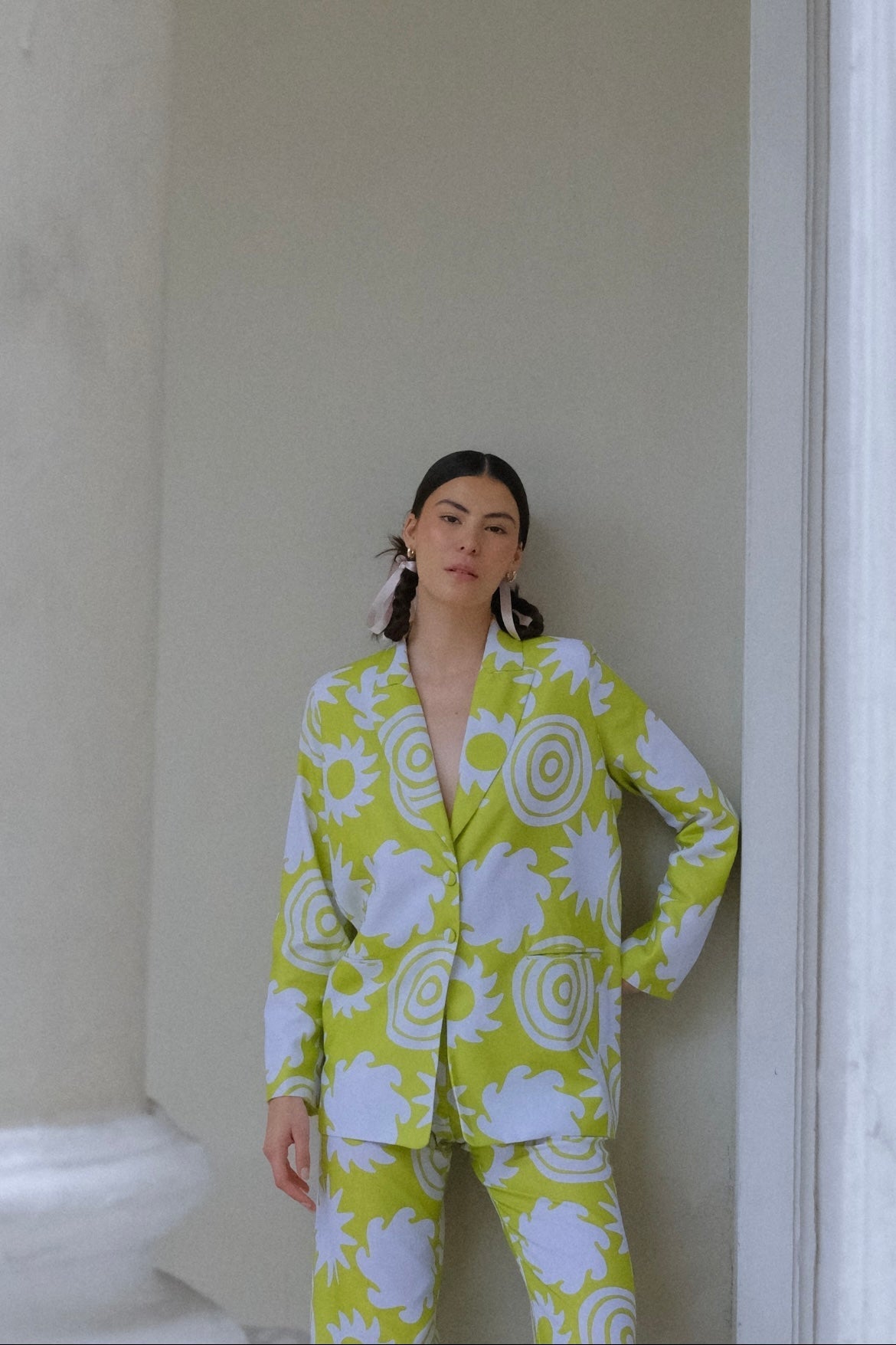 SOLES PARTY LEMON SUIT JACKET