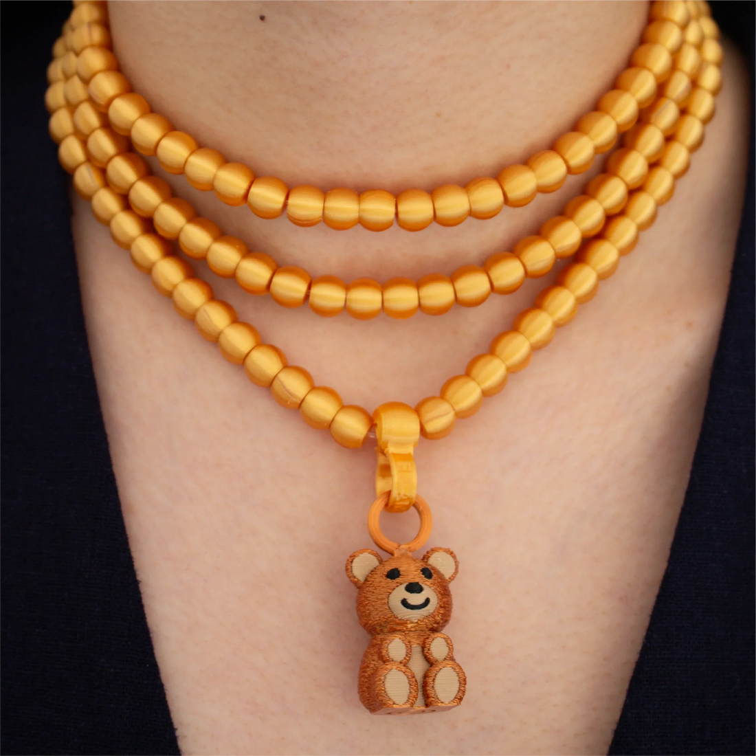 COLLAR DE PERLAS CON DIJE OSO