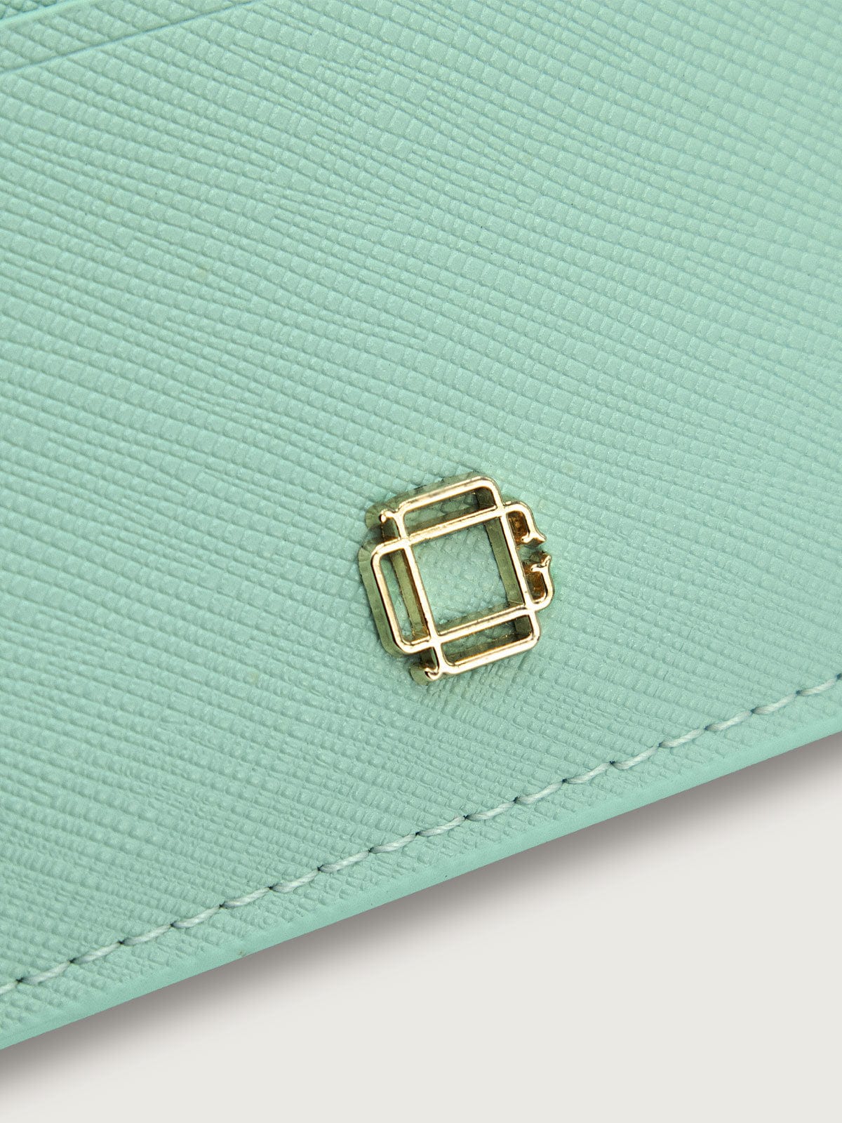 TARJETERO COMPACTO CUERO SAFFIANO MENTA