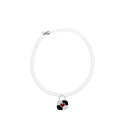 COLLAR DE PERLAS CON DIJE DE CANDADO